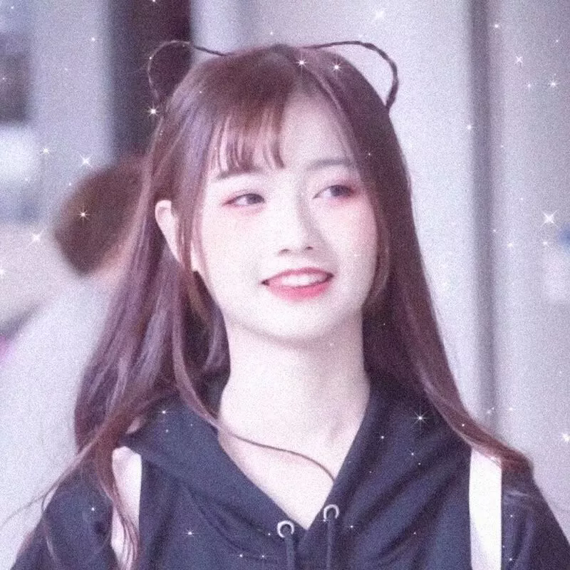 斯文医生脸红红追着老婆哄