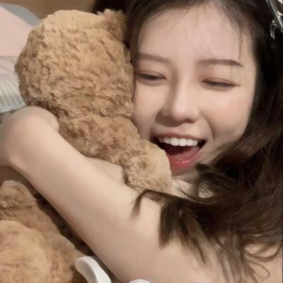 退婚后，我成了渣男的首富叔母